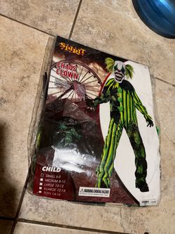 Halloween 🎃 costumes  chaos clown child small  6-8