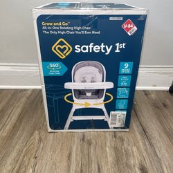 Safety 1st Grow and Go Rotating High Chair