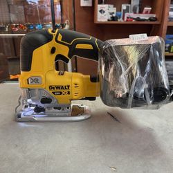 Dewalt 20 Volt Max Cordless Jig Saw