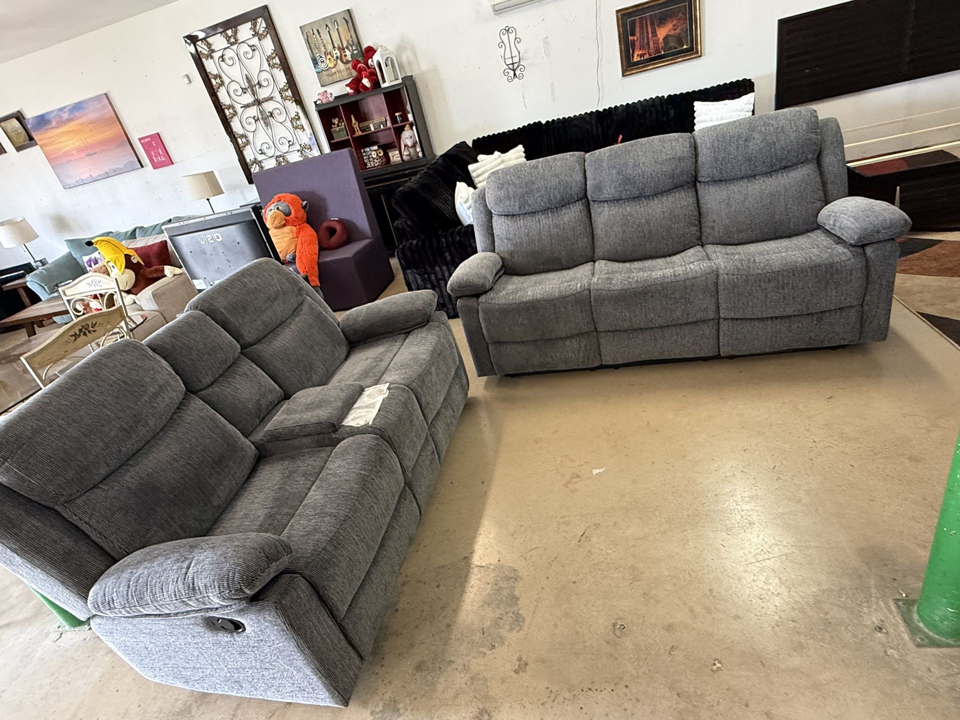 Modern Reclining Living Room Set In Dark Gray