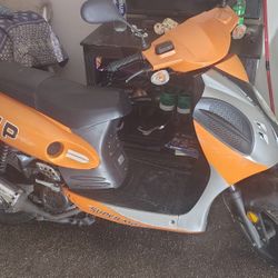  TaoTao VIP 150cc Moped
