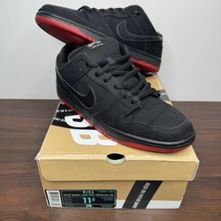 Nike SB Black Levi’s Size 11.5 🔥$475