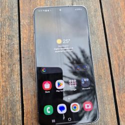 Samsung's Galaxyseries S.22. Unblocked. Price Is FIRM