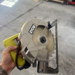 Ryobi Circular Saw 