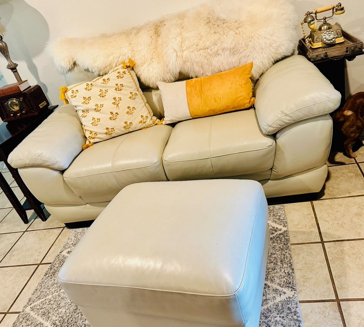 Living Room Furniture ; Leather Sofa / 2 Grey Recliners : 1 LayZBoy Recliner