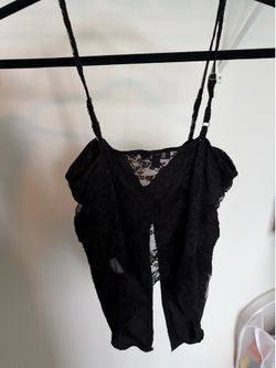 Black lace cami top with adjustable straps #goth #lace