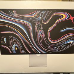 Apple Studio Display 27” 5k Monitor Box - Empty