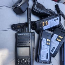 Motorola, radio.  Extra batteries no charger
