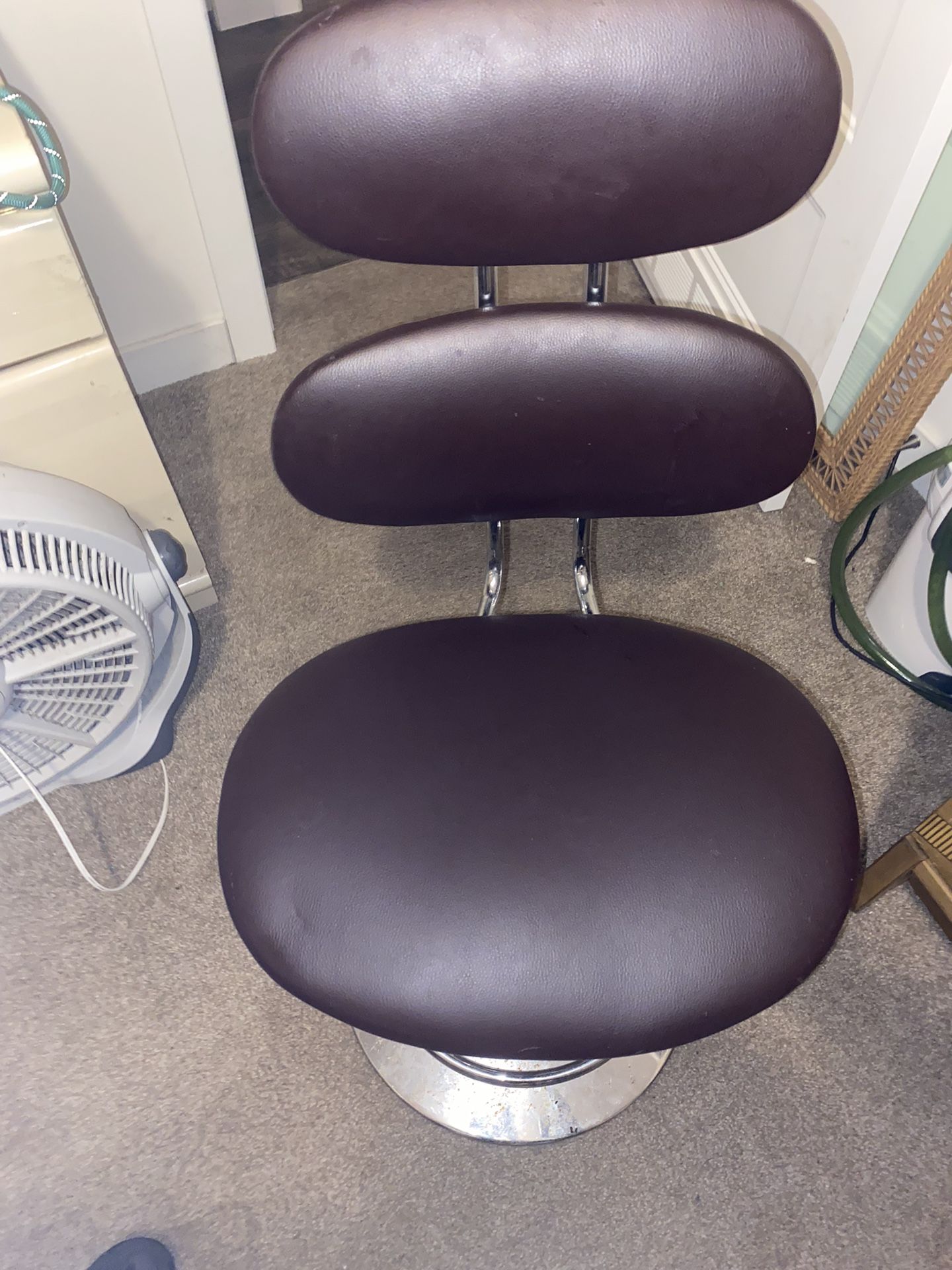 2 Adjustable Leather Stools