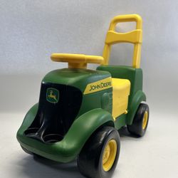 2005 John Deere Kids Push Wheel 3 in 1 Ride-On Tractor NO TOYS