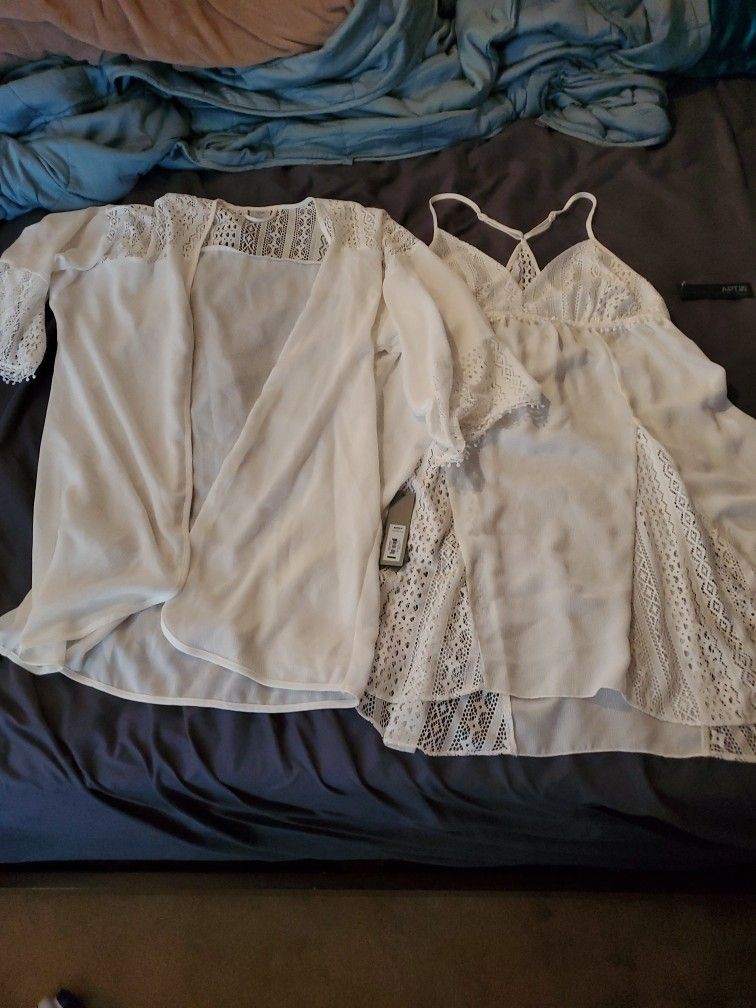 White Bohemian Bride Apt.9 Intimate Set