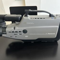 Panasonic VHS Movie Camera