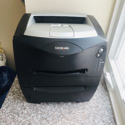 Lexmark E240 Printer. Like new condition. The E240 is a powerful desktop laser printer that provides amazing print speeds and precise resolution.With