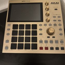 Akai Professional MPC One (Gold Edition)