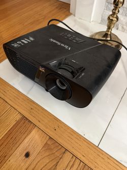 ViewSonic PJD5155 3300 Lumens SVGA DLP Projector with HDMI
