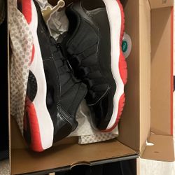 Air Jordan 11 Retro Low 