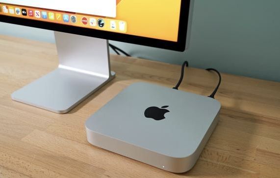 M2 Mac Mini with FCP 11 & LOGIC PRO X included. 