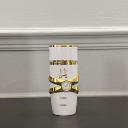Yara Moi perfume