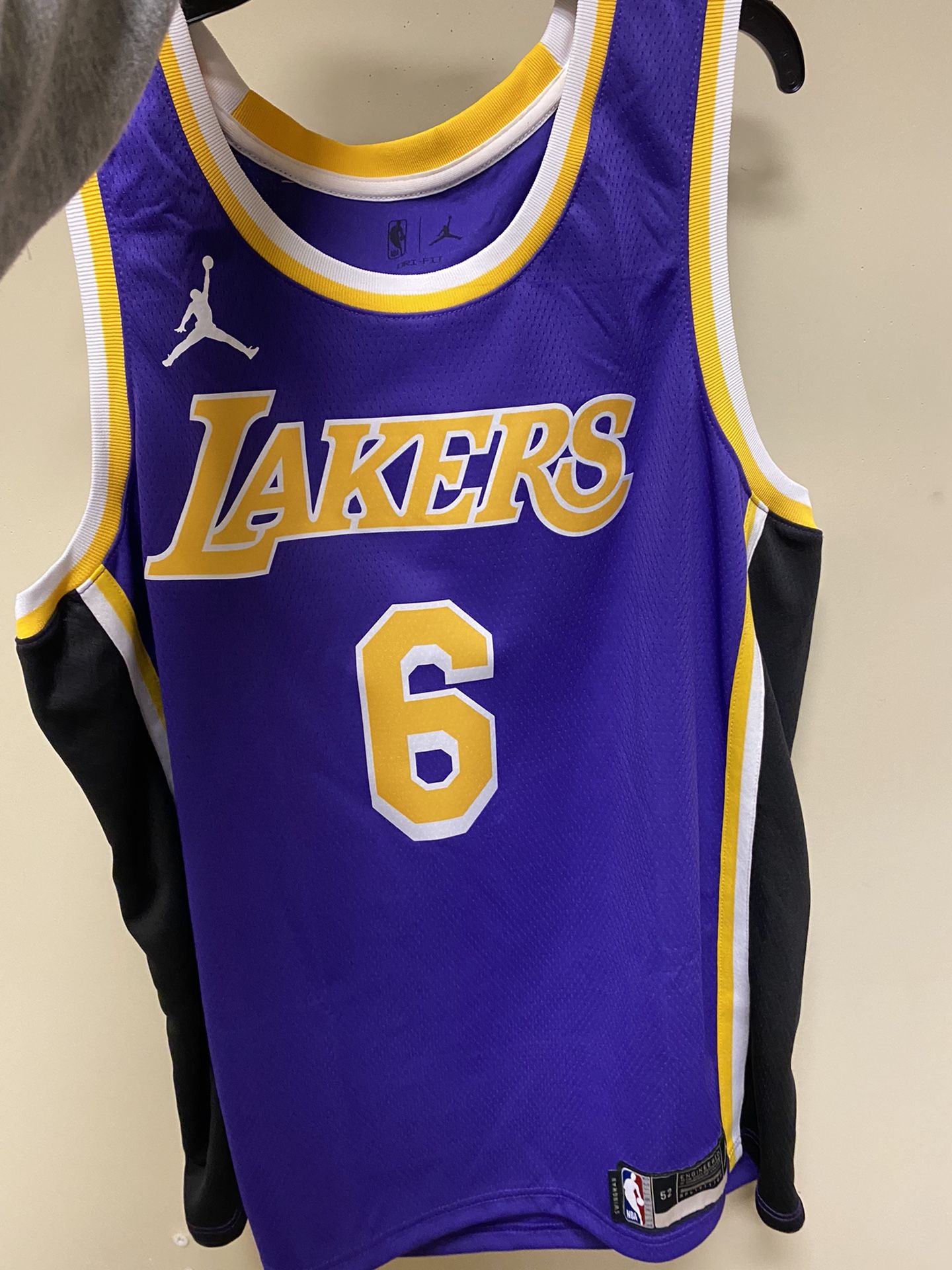 Labron James Jersey