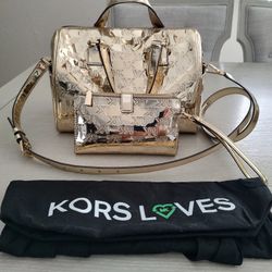 Michael Kors Pocketbook With Wallet.