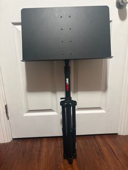 Music stand