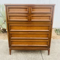 1960s Madmen Style Vintage Walnut Mid Century Modern  Tallboy Dresser 