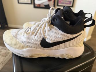 Men’s Nikes