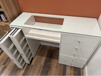 Nail table with glass top
