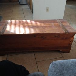 Wood Chest 