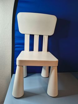 Ikea Mammut Children’s chair indoor/outdoor /White