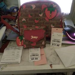 Freshly Picked Strawberries Juicy Couture Bag And Wallet
