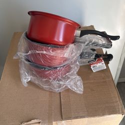 Three Brand New Sauce Pans Red