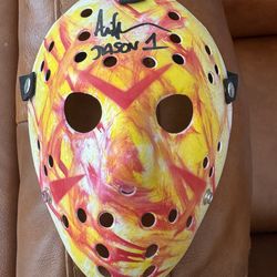Jason hockey mask with Ari signature and hologram