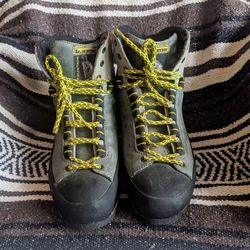 La Sportiva Mountaineering/Hiking Boots 