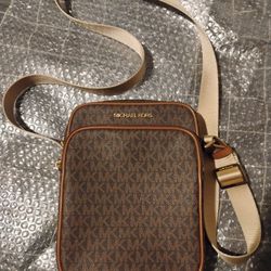 Michael Kors Womens Bag (New Unused)