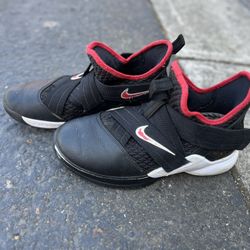 Boys Nike Shoes