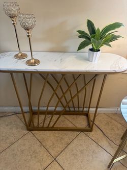 Entry Table  (light  metal )