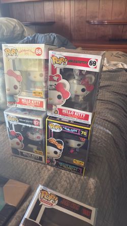 Hello kitty bundle hot topic exclusive edition