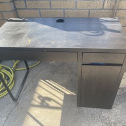 Desk 