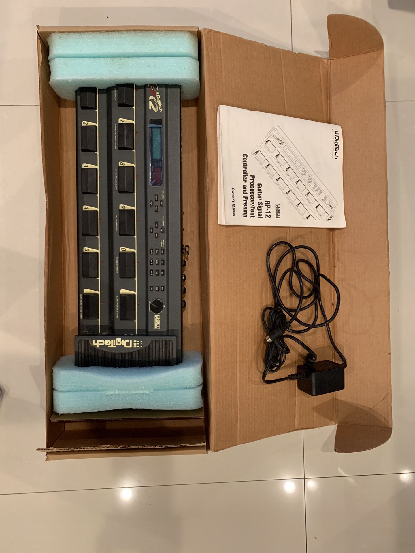 RP DigiTech 12 Guitar Effects Processor / Controller & Preamp