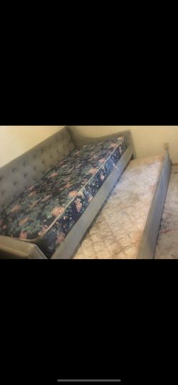 Two Thiwn Beds For Kids 