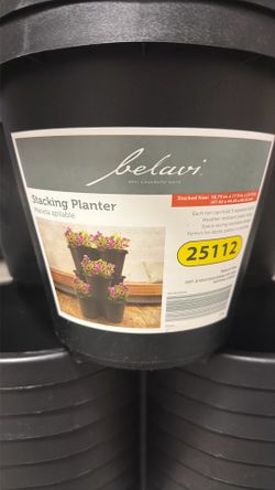 Stacking planters