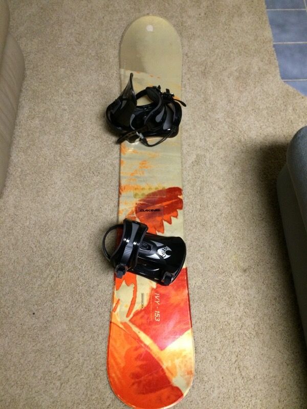Salomon Ivy-153 Snowboard (155 cm) + 5150 Bindings - made in France