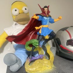 Doctor Strange Statue 