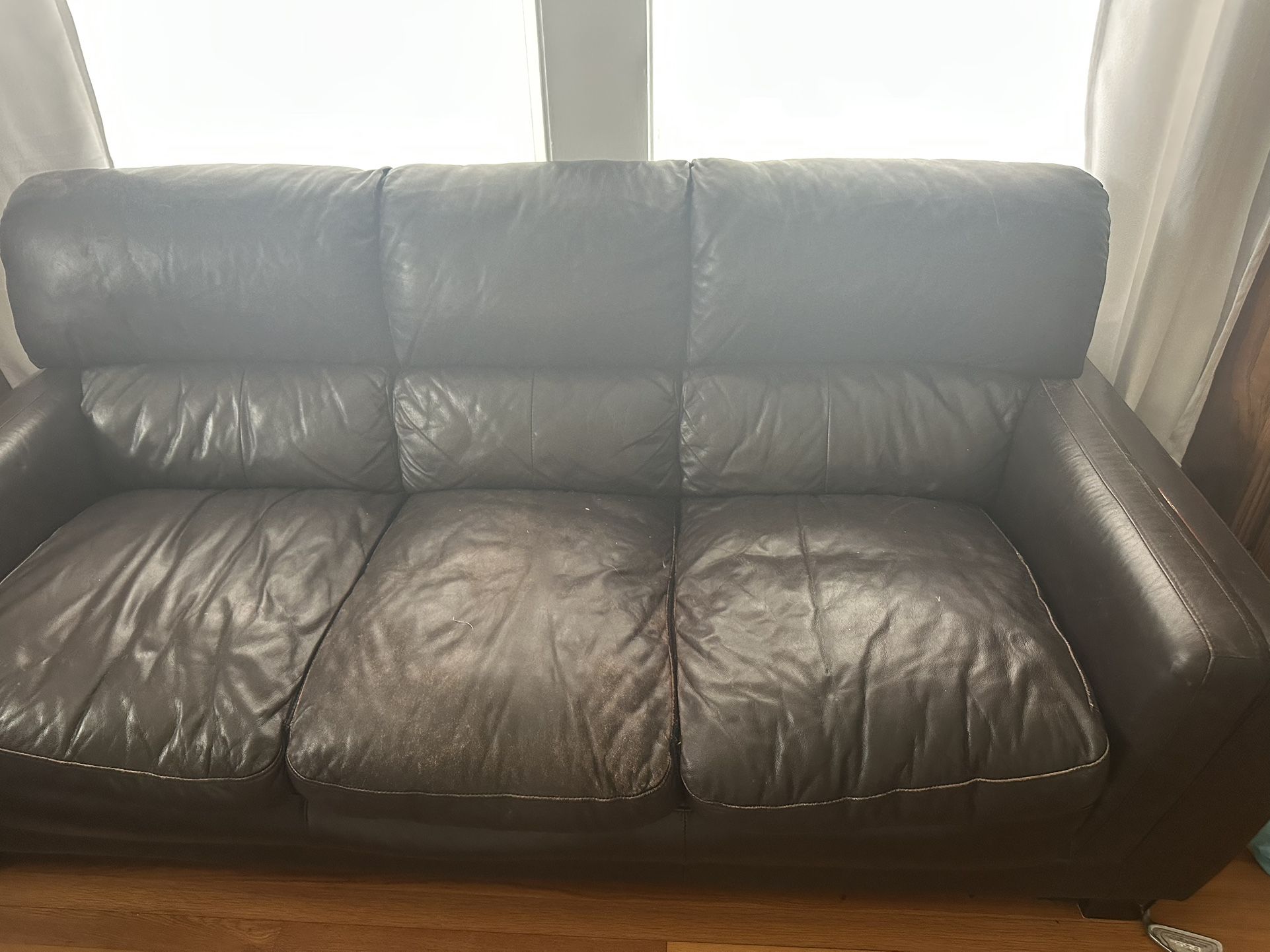 Price Drop : Beautiful Brown Leather Couch – $175 OBO