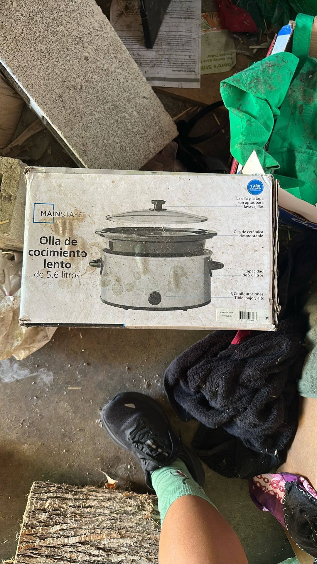 Slow Cooked 6-quart Main Stays