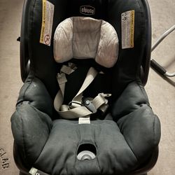 Chicco keyfit30 Infant Car Seat