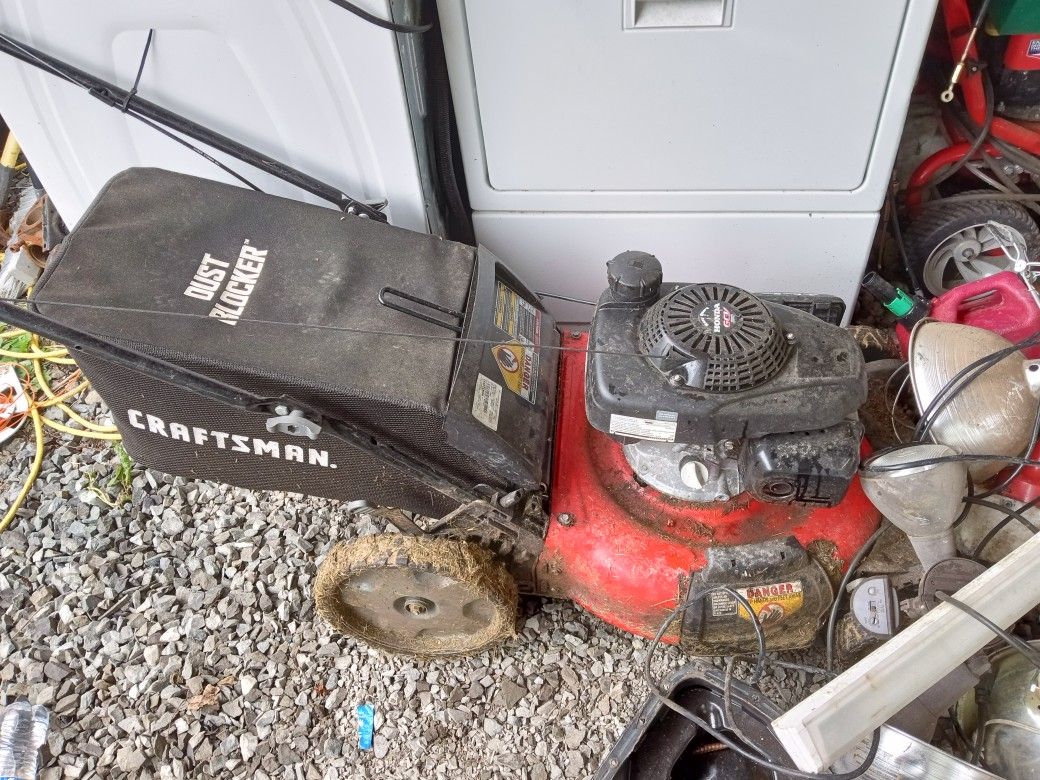 Honda Craftsman Lawnmower Deck Rusted 1yr Old