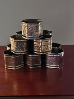 Vintage Silverplate napkin rings (12)