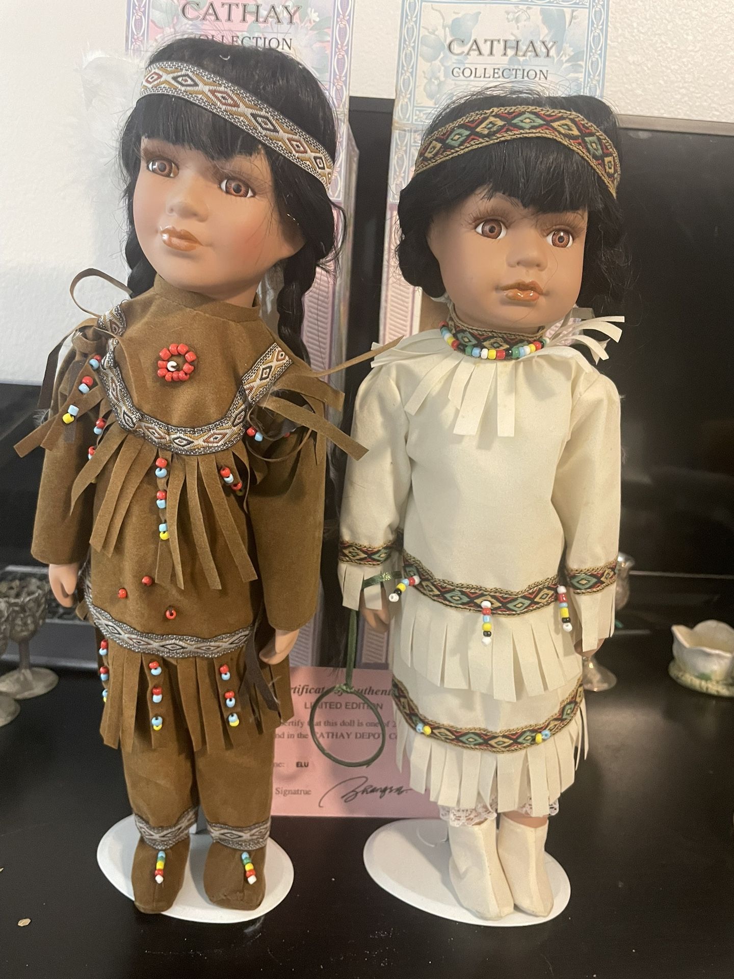 dolls, porcelain for Native Americans from. Navier.